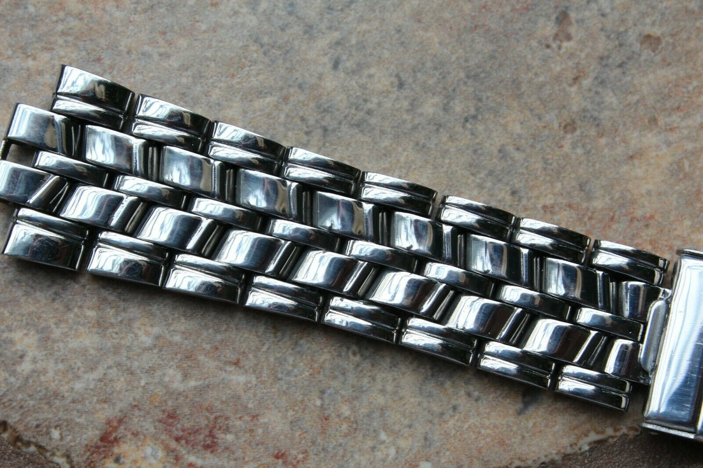 RUSSIAN VOSTOK BRACELET 20mm New №9