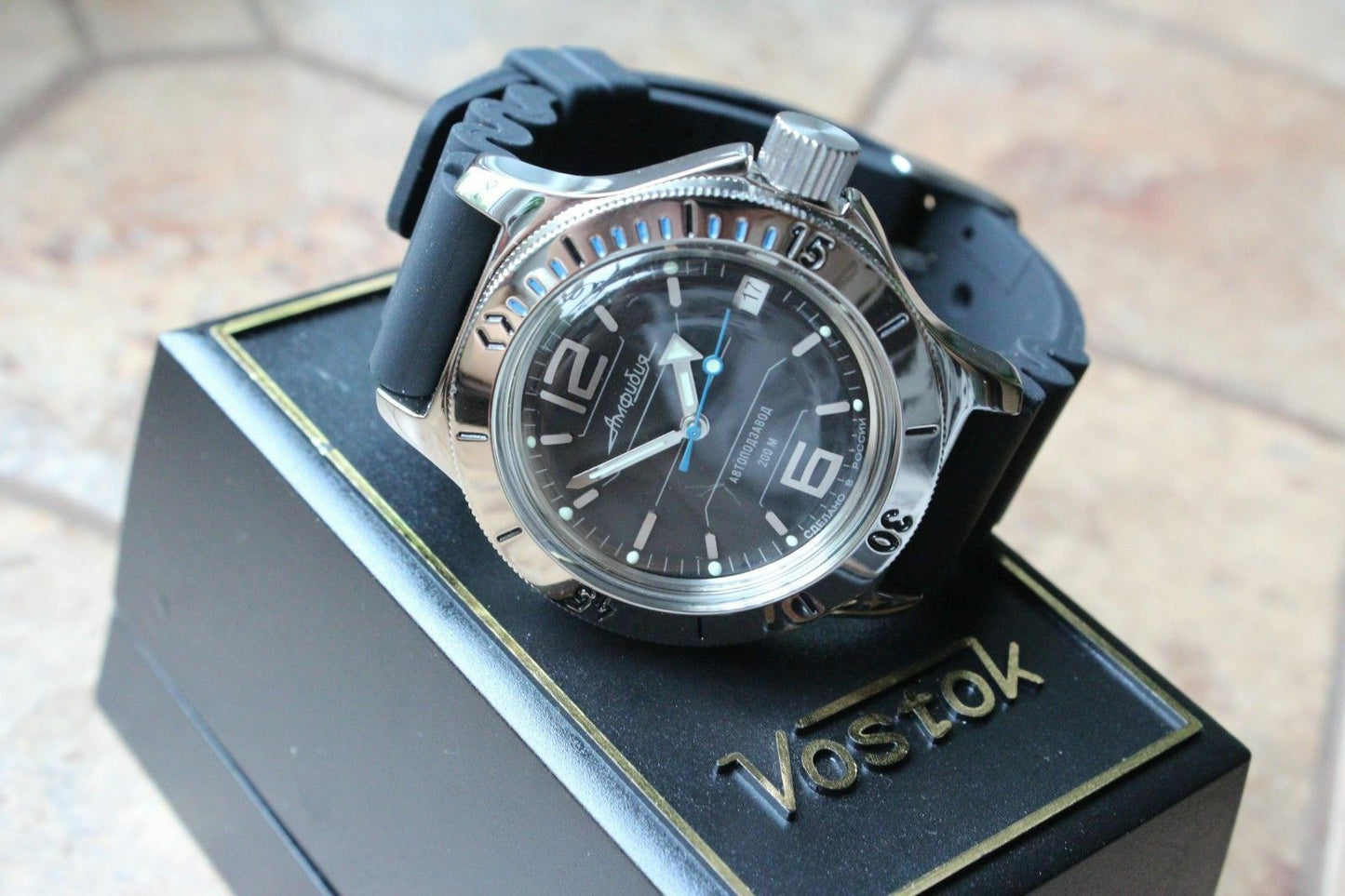 Russian Mechanical Automatic Wrist Watch VOSTOK AMPHIBIAN DIVER 120695