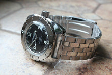 Load image into Gallery viewer, Russian Mechanical Automatic Wrist Watch VOSTOK AMPHIBIAN DIVER 150344
