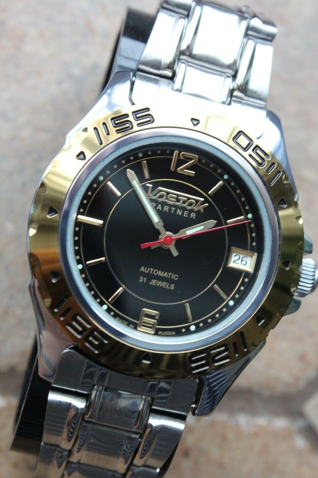 Russian Mechanical Automatic Wrist Watch Vostok Partner 301175