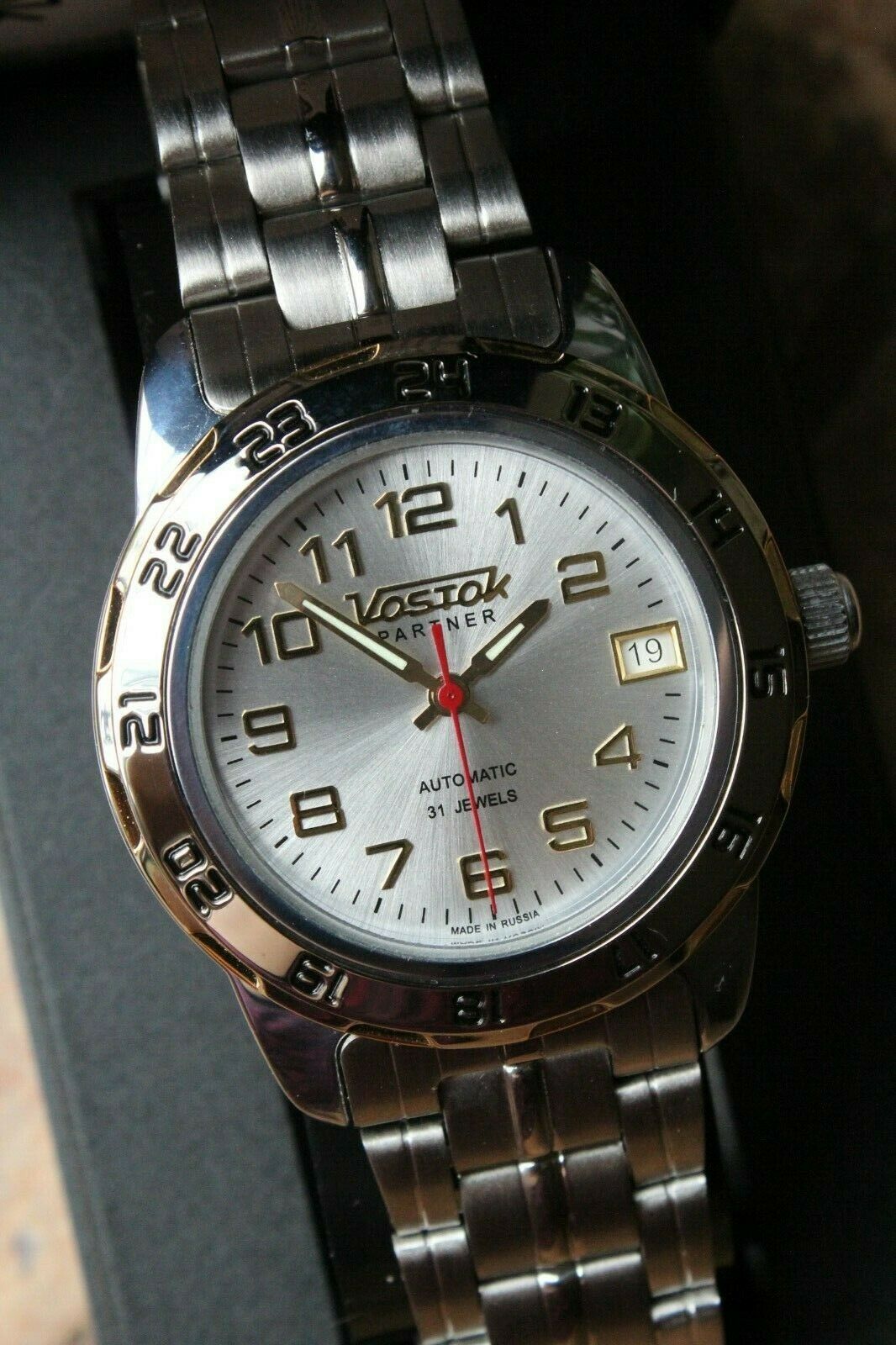 Russian Mechanical Automatic Wrist Watch Vostok Partner 291734
