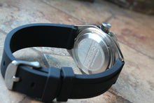 Load image into Gallery viewer, Russian Mechanical Automatic Wrist Watch VOSTOK AMPHIBIAN DIVER 670923
