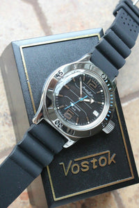 Russian Mechanical Automatic Wrist Watch VOSTOK AMPHIBIAN DIVER 120695