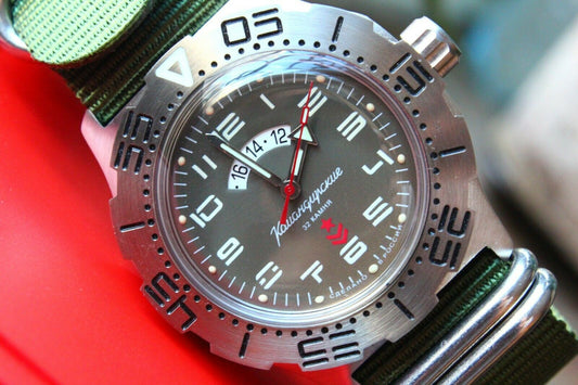 Vostok Komandirsky Mechanical Automatic Wrist Watch K-35 350755