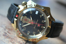 Load image into Gallery viewer, Vostok Komandirsky Russian Military Wrist Watch # 539792 NEW
