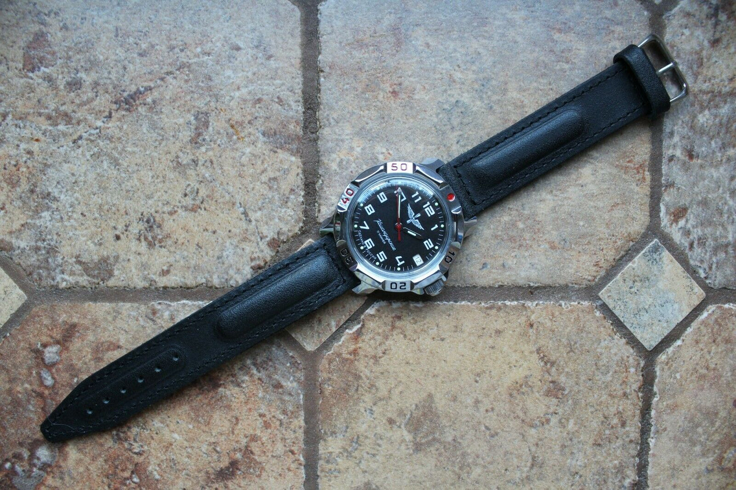 Vostok Komandirsky 811941 Russian Mechanical Military Wrist Watch Eagle