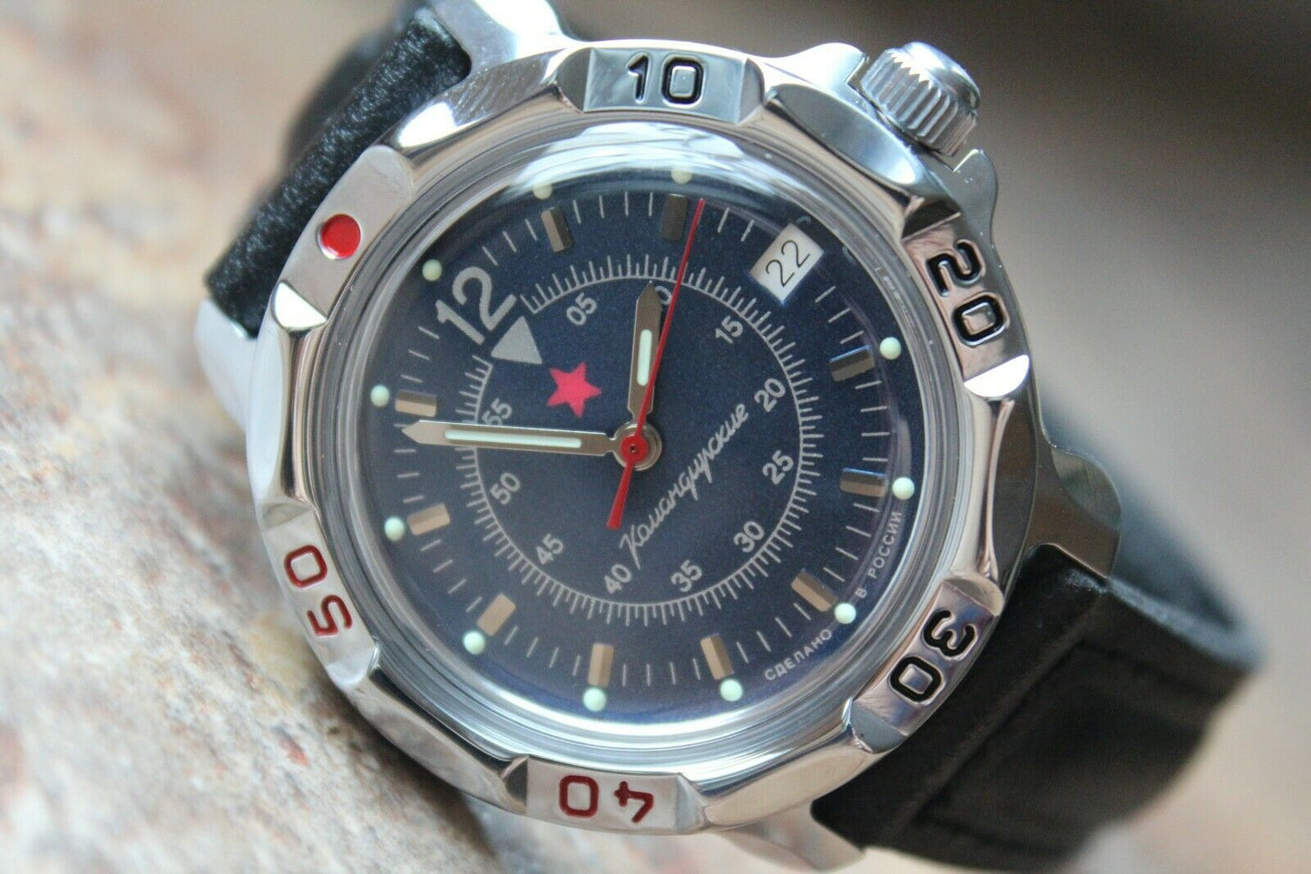 Vostok Komandirskie Mechanical Military Russian wrist watch Star 811398