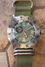Load image into Gallery viewer, Russian Mechanical Automatic Wrist Watch VOSTOK Komandirsky K-35 350501
