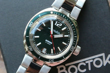 Load image into Gallery viewer, Vostok Amphibian Neptun 960758 Mechanical Automatic Diver Russian wrist watch
