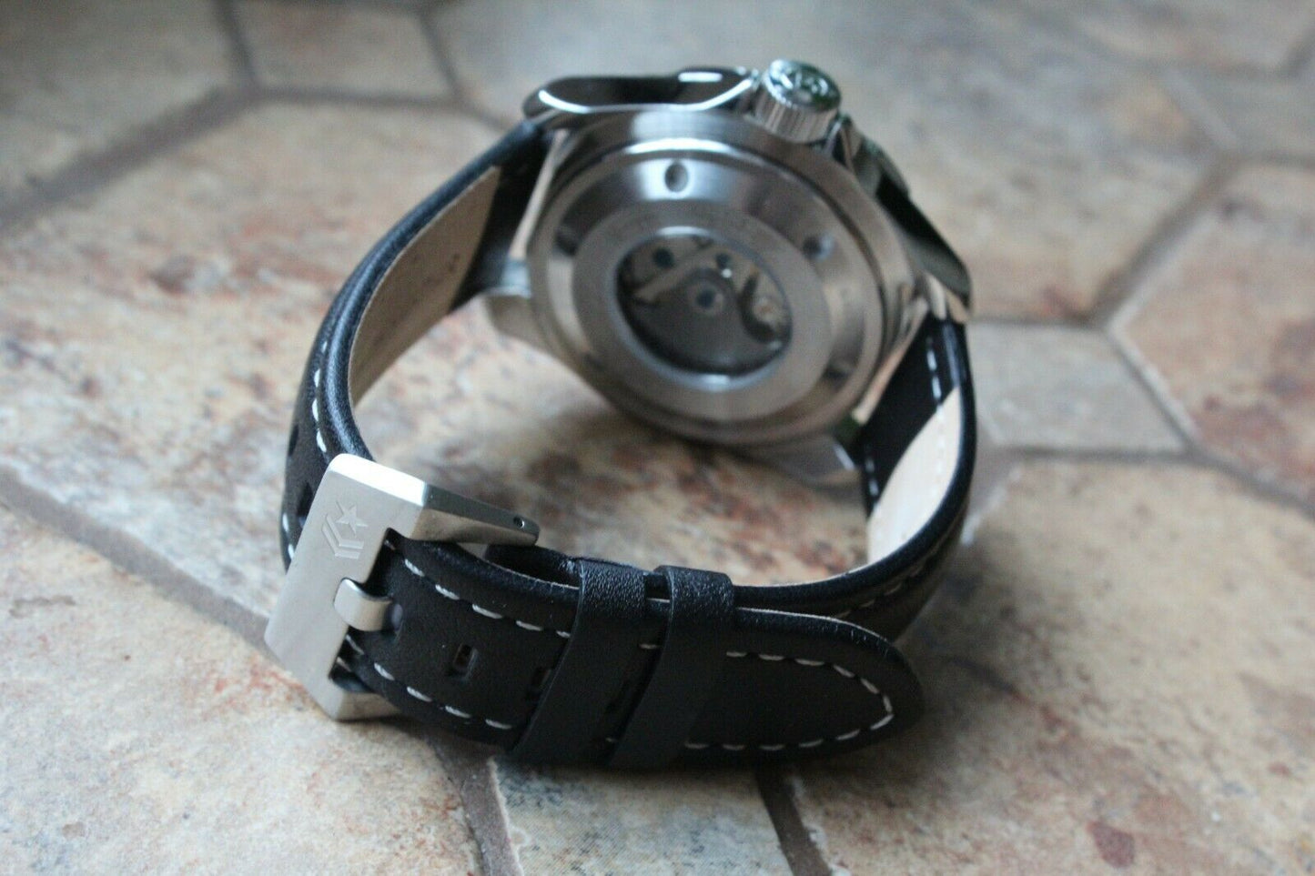 Vostok Komandirsky Russian Mechanical K-39 Military wristwatch 390776