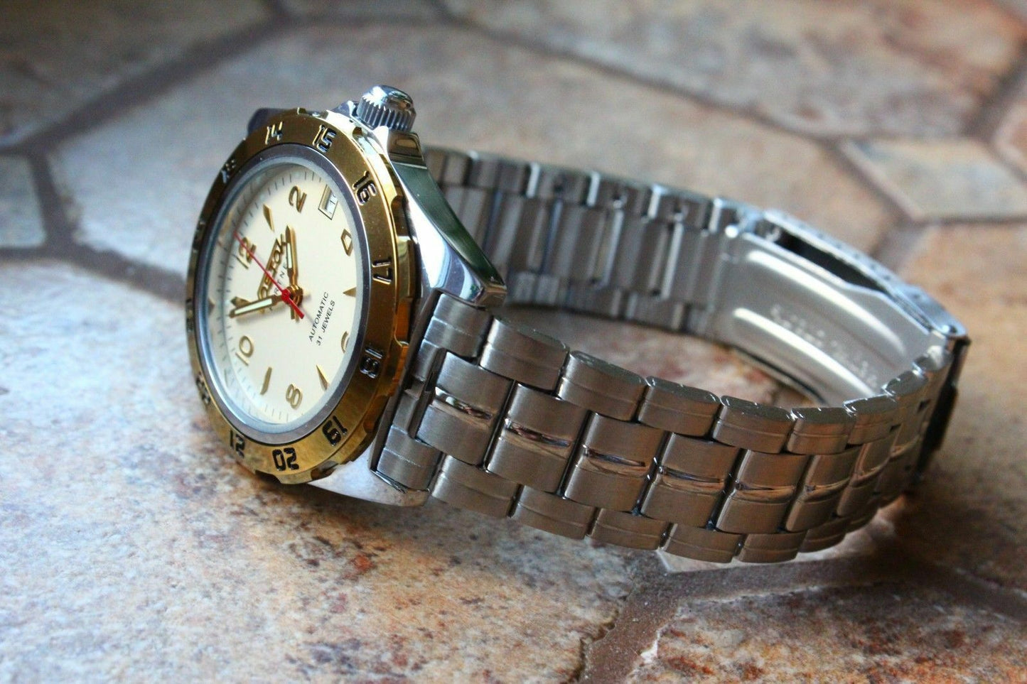 Russian Mechanical Automatic Wrist Watch Vostok Partner 251237