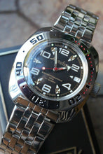 Load image into Gallery viewer, Russian Mechanical Automatic Wrist Watch VOSTOK AMPHIBIAN DIVER 710335
