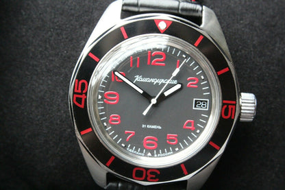 Vostok Komandirsky 030786 Russian Mechanical Automatic Military Wrist Watch Red