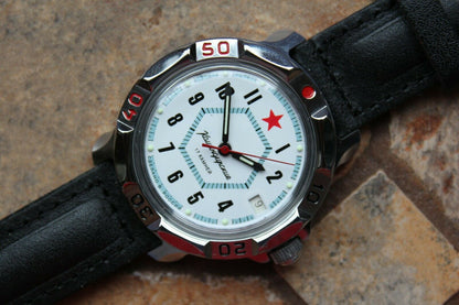 Vostok Komandirsky Mechanical Russian Military Wrist Watch Red Star 811719