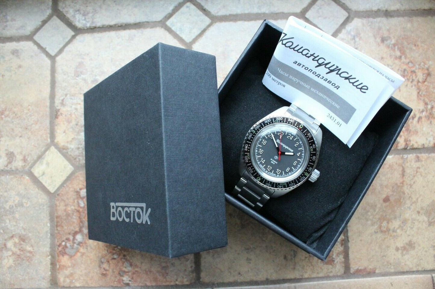Vostok Komandirsky 030936 Russian Automatic Military Wrist Watch 24 Hours