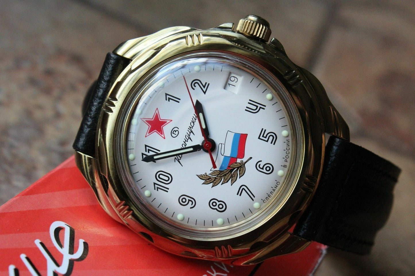 Vostok Komandirsky Russian Military Wrist Watch # 219277 NEW