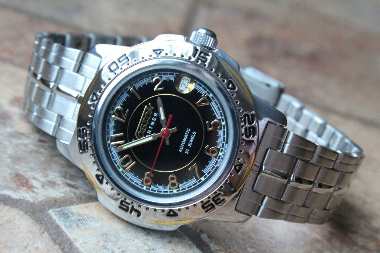 Russian Mechanical Automatic Wrist Watch Vostok Partner 311835