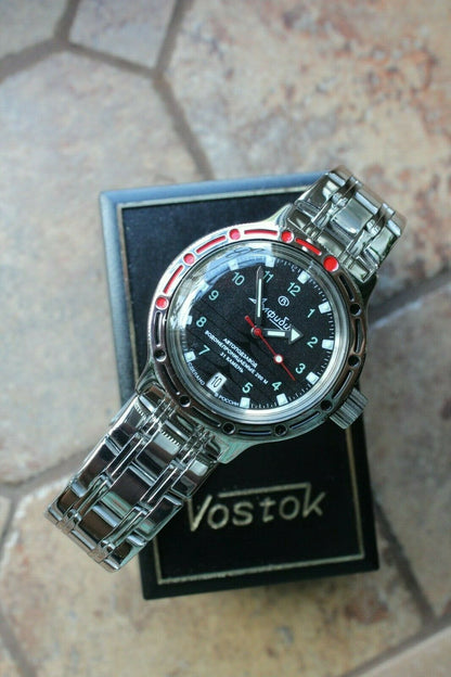 Vostok Amphibian Mechanical Automatic Wrist Watch Diver 420269