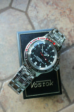Load image into Gallery viewer, Russian Mechanical Automatic Wrist Watch VOSTOK AMPHIBIAN DIVER 420269
