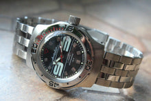 Load image into Gallery viewer, Russian Mechanical Automatic Wrist Watch VOSTOK AMPHIBIAN DIVER 160559
