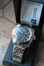 Load image into Gallery viewer, Russian Mechanical Automatic Wrist Watch VOSTOK AMPHIBIAN DIVER 710526
