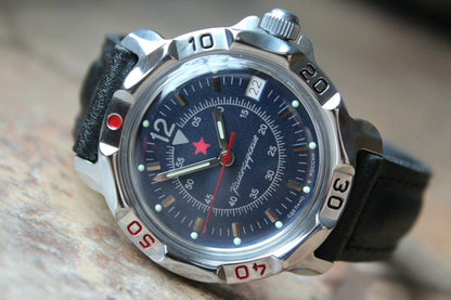 Vostok Komandirskie Mechanical Military Russian wrist watch Star 811398
