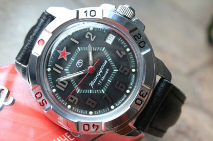Vostok Komandirsky 431744 Russian Military Mechanical Wrist Watch Red Star