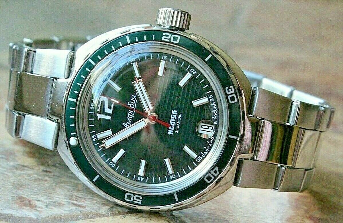 Vostok Amphibian Neptun 960758 Mechanical Automatic Diver Russian wrist watch