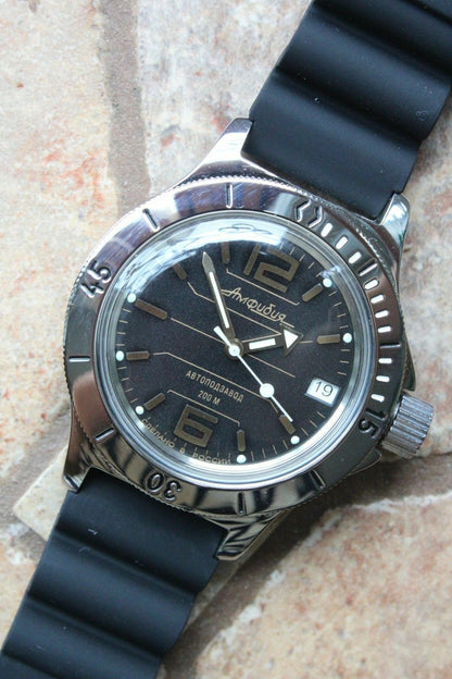 Russian Mechanical Automatic Wrist Watch VOSTOK AMPHIBIAN DIVER 120697