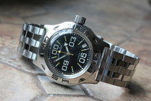 Load image into Gallery viewer, Russian Mechanical Automatic Wrist Watch VOSTOK AMPHIBIAN DIVER 100842
