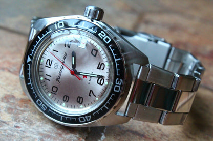 Vostok Komandirsky Auto Russian Military Wrist Watch # 020708 NEW