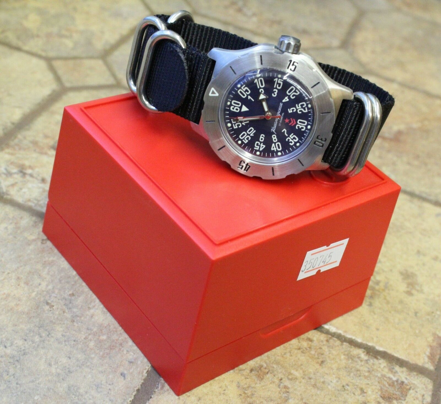 Russian Mechanical Automatic Wrist Watch VOSTOK Komandirsky K-35 350745