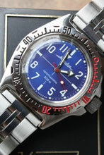 Load image into Gallery viewer, Russian Mechanical Automatic Wrist Watch VOSTOK AMPHIBIAN DIVER 110648
