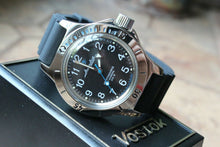 Load image into Gallery viewer, Russian Mechanical Automatic Wrist Watch VOSTOK AMPHIBIAN DIVER 120811
