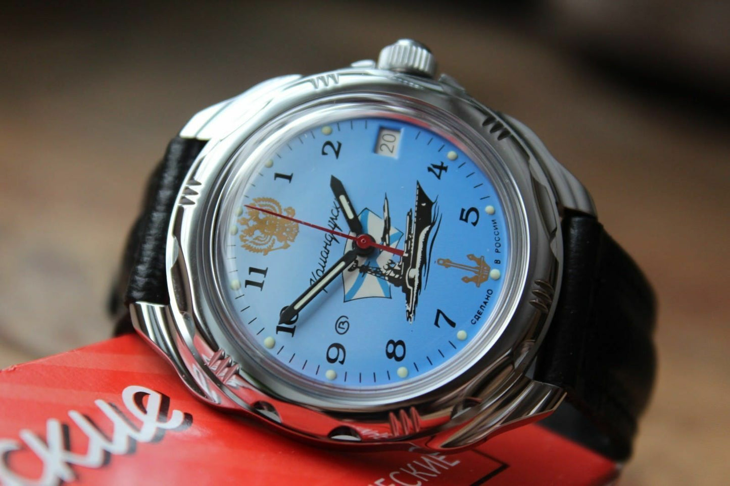Vostok Komandirsky Russian Military Wrist Watch # 211139 NEW