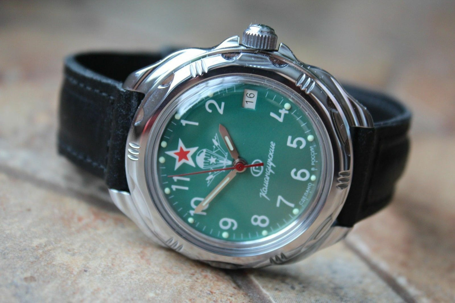 Vostok Komandirsky Russian Military Wrist Watch # 211307 NEW