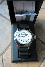 Load image into Gallery viewer, Russian Mechanical Automatic Wrist Watch VOSTOK AMPHIBIAN DIVER 120847

