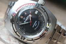 Load image into Gallery viewer, Russian Mechanical Automatic Wrist Watch VOSTOK AMPHIBIAN DIVER 090662
