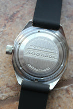 Load image into Gallery viewer, Russian Mechanical Automatic Wrist Watch VOSTOK AMPHIBIAN DIVER 670920
