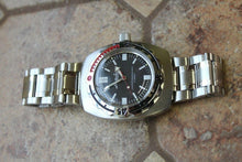 Load image into Gallery viewer, Vostok Amphibian 1967 Mechanical Automatic Russian wrist watch 090916
