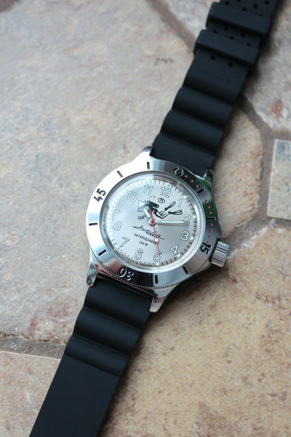 Russian Mechanical Automatic Wrist Watch VOSTOK AMPHIBIAN DIVER 120658
