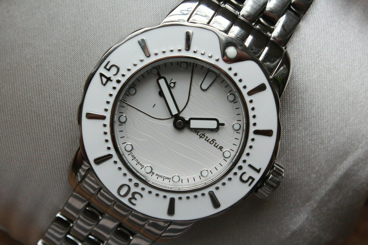 Vostok Amphibian 570597 Women's Mechanical Hand Winding Russian wrist watch