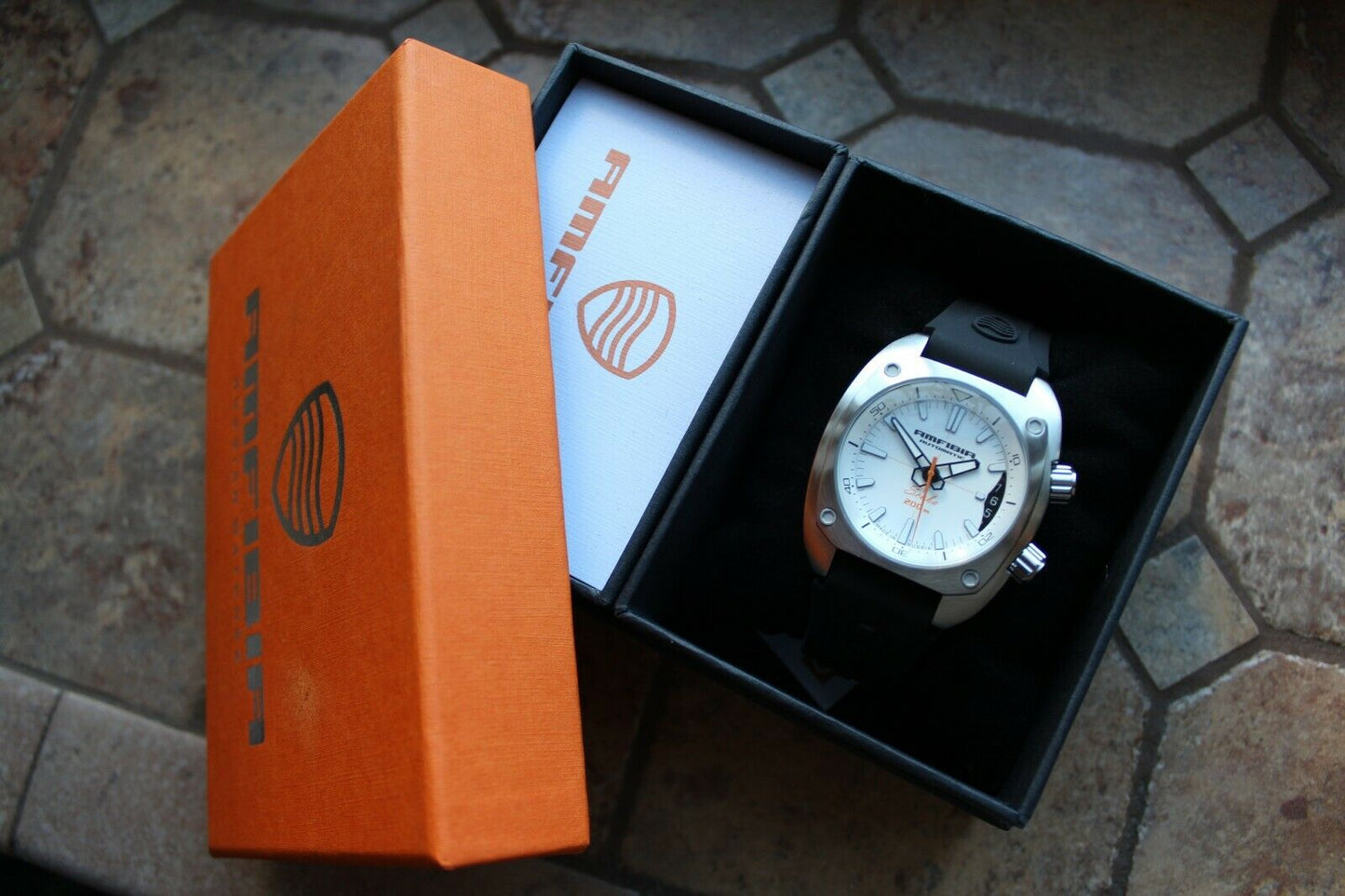 Vostok Amphibian Scuba Russian wrist watch 070799