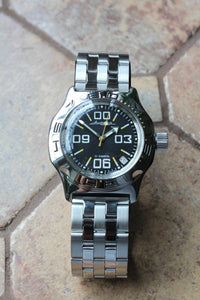 Russian Mechanical Automatic Wrist Watch VOSTOK AMPHIBIAN DIVER 100842