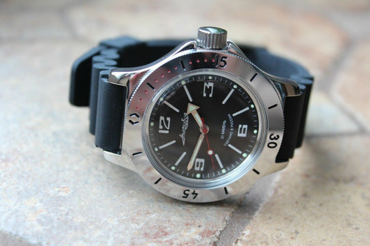 Russian Mechanical Automatic Wrist Watch VOSTOK AMPHIBIAN DIVER 120509