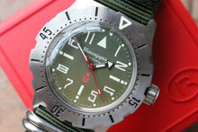 Load image into Gallery viewer, Russian Mechanical Automatic Wrist Watch VOSTOK Komandirsky K-35 350746
