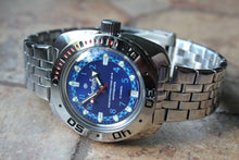 Load image into Gallery viewer, Russian Mechanical Automatic Wrist Watch VOSTOK AMPHIBIAN DIVER 710440
