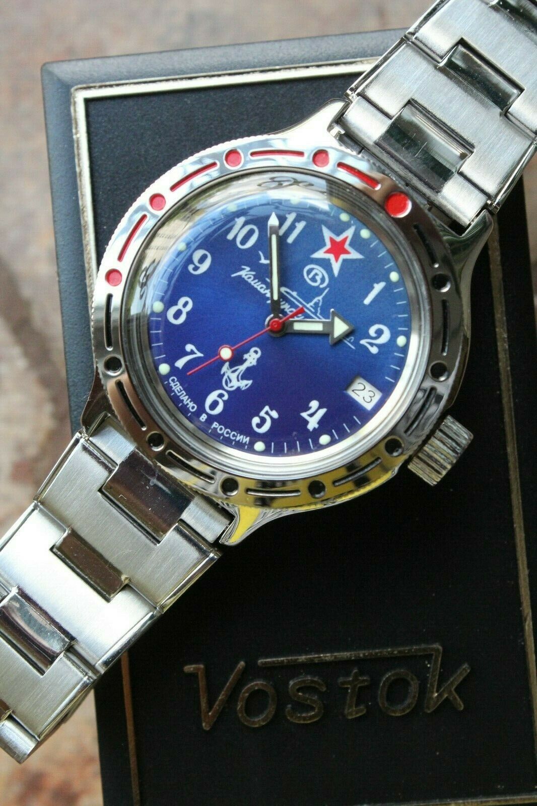 Russian Mechanical Automatic Wrist Watch VOSTOK AMPHIBIAN DIVER 420289