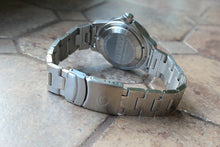 Load image into Gallery viewer, Vostok Amphibian Auto Russian diver wrist watch 060488
