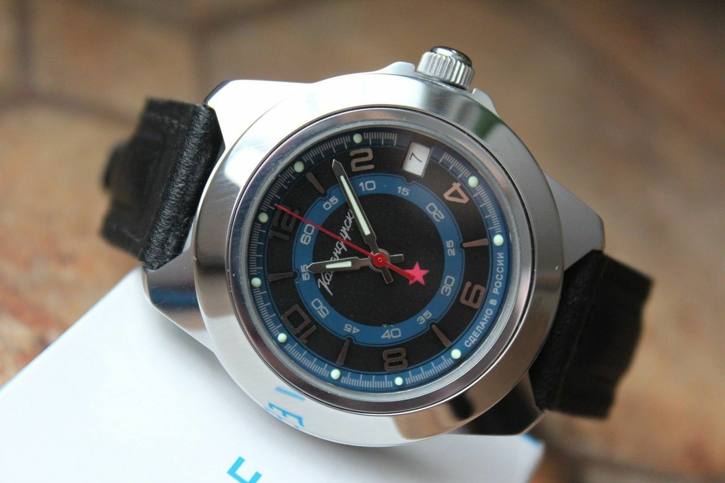 Vostok Komandirsky Auto Russian Military Wrist Watch # 641641 NEW